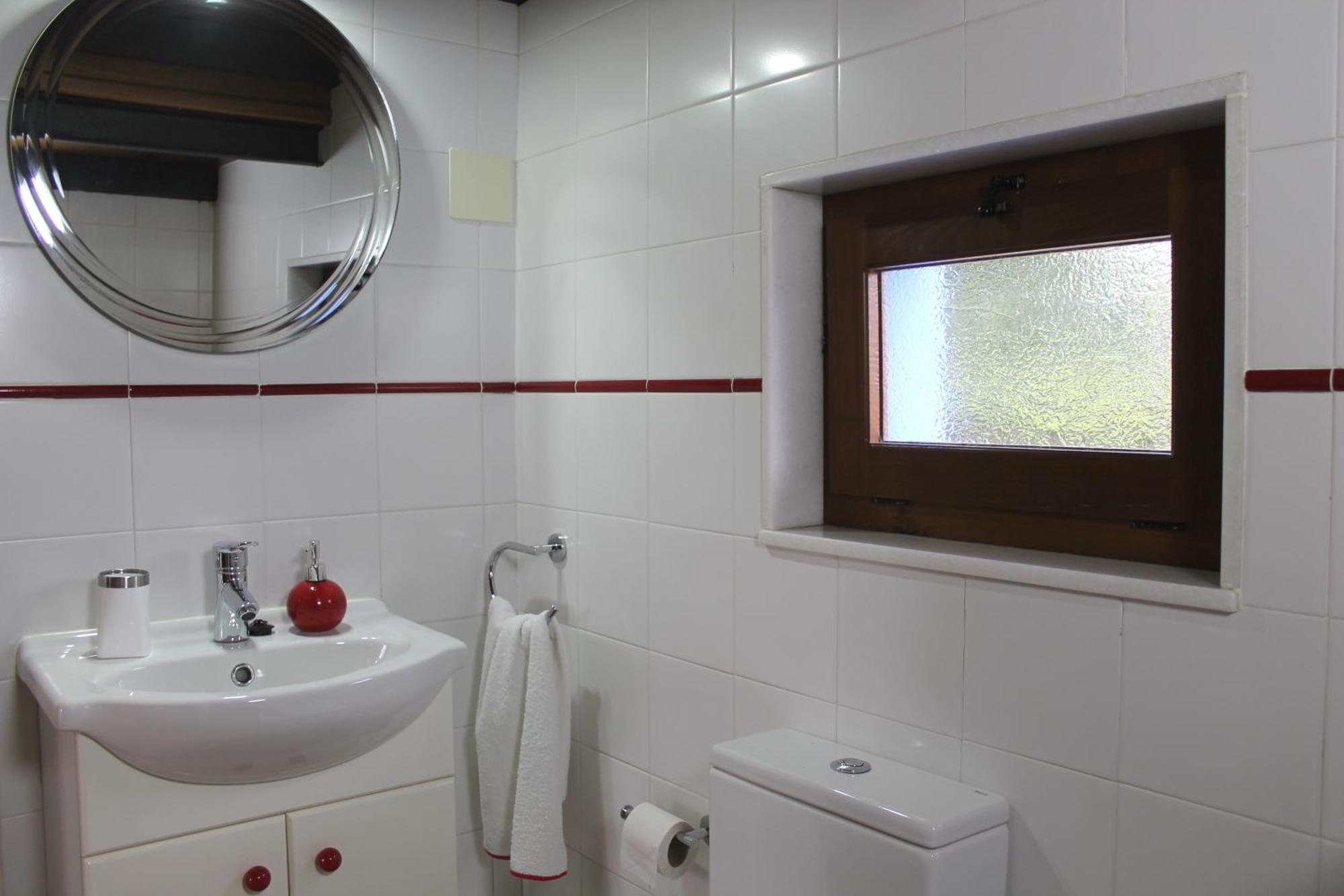 Casa De Aldea Monga 9 En Nava, Asturias Holiday home Nava